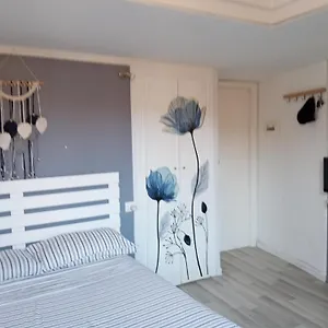 https://trastevere-onlyone.it-romehotels.com