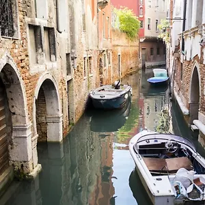  Apartment Rialto Corte Dei Sansoni Canal View By Wonderful Italy