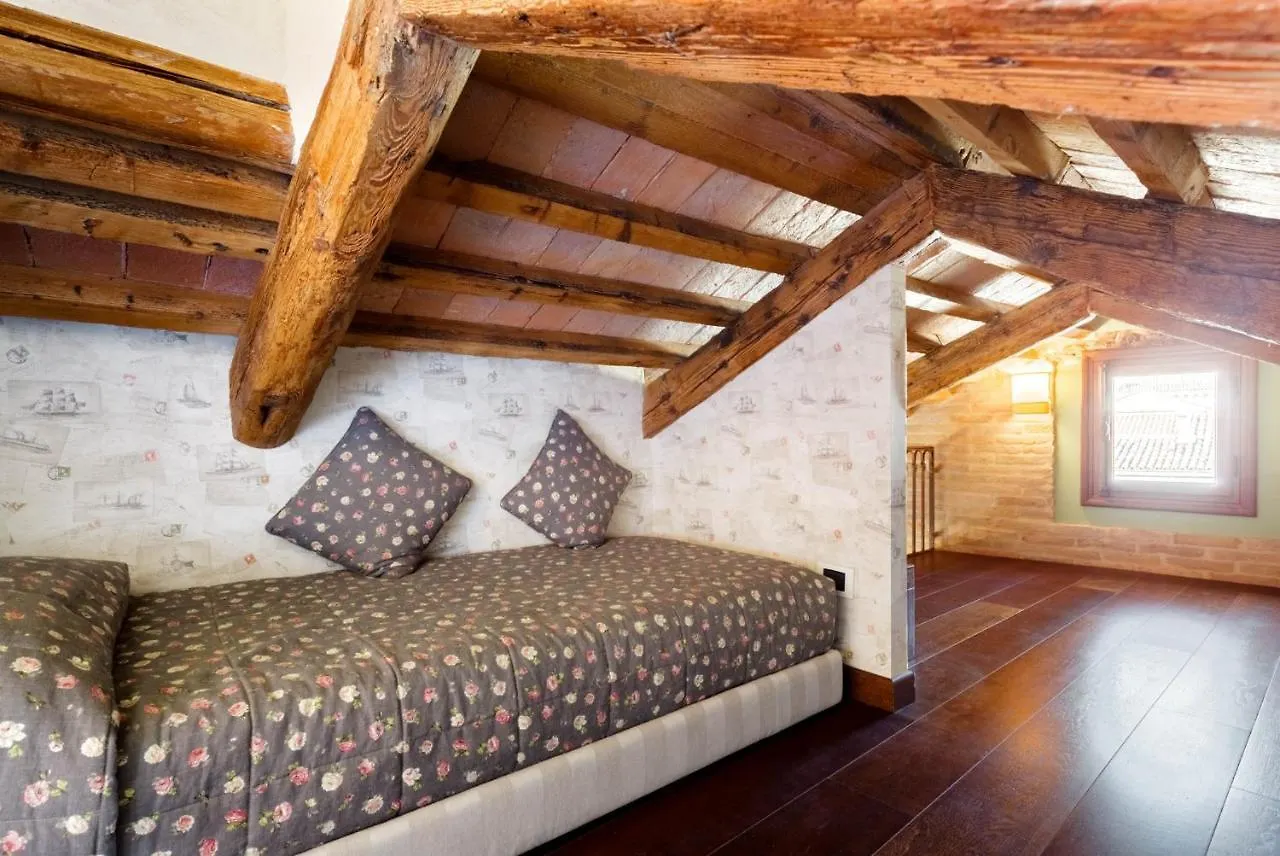 Ca' Del Mariner Apartment With Terrace البندقية